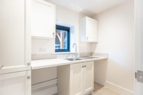 25-12-02_Barnfiel...