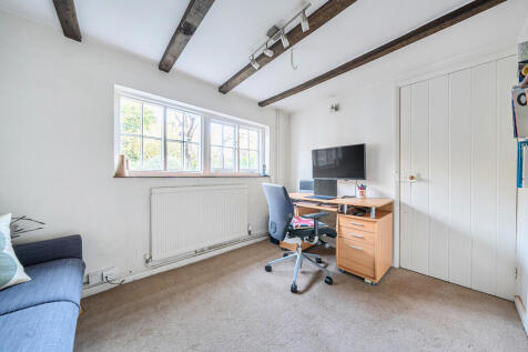 1382565-9-691c94f...