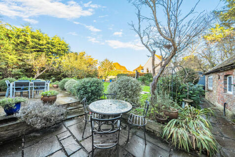 1382565-2-691c94b...