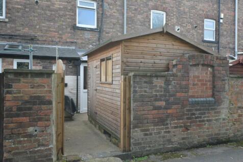 Rear yard &amp; workshop