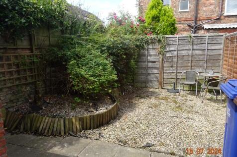 Garden at rear