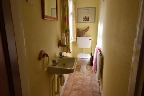 Ground Floor wc