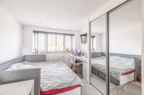 Annexe (bedroom)