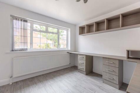 Study / Bedroom 4