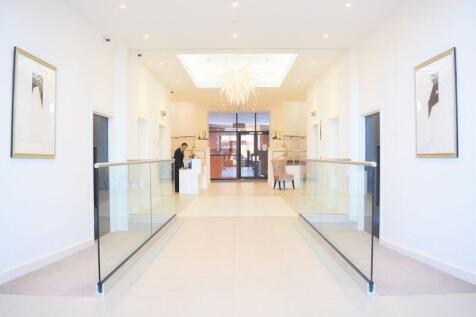 Verona Foyer