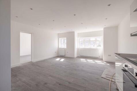 Living room / Kitchen