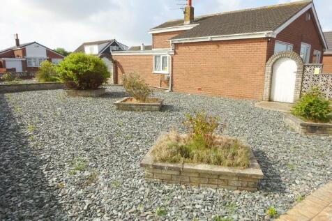 Garden front/side