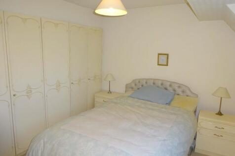 F F Bedroom 2