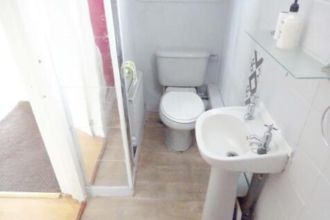 G F Washroom