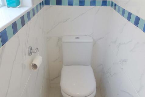 G F Washroom
