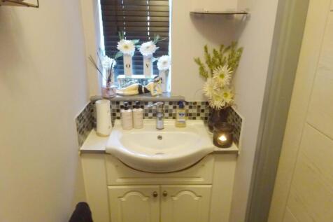 G F Washroom