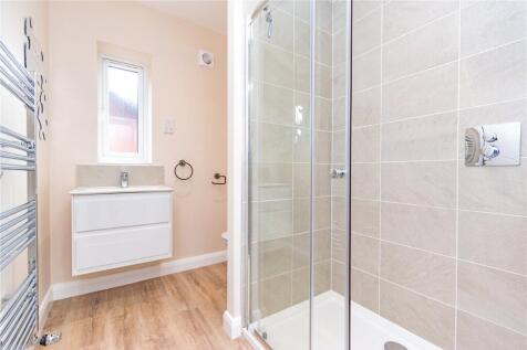 Master Bed Ensuite