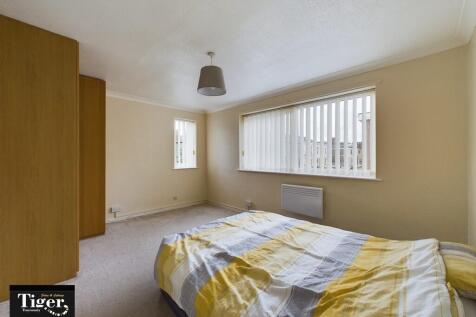 CAM03440G0-PR0145...