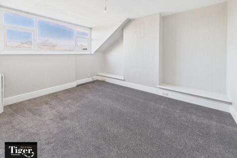 CAM02176G0-PR0742...