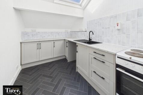 CAM02176G0-PR0742...