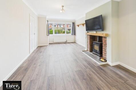 CAM02176G0-PR0749...