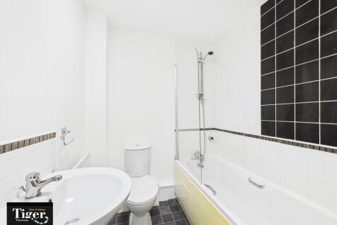 CAM03440G0-PR0454...