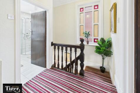 CAM02176G0-PR0754...