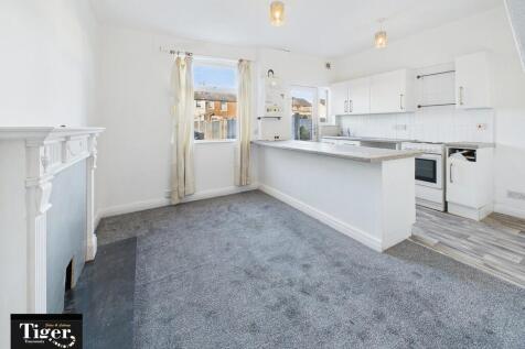 CAM02176G0-PR0764...