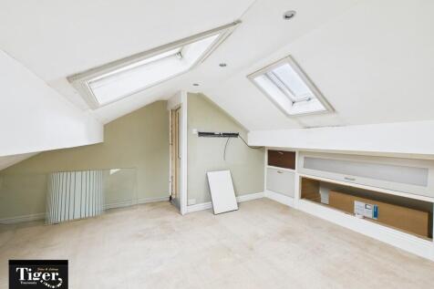 CAM03440G0-PR0470...