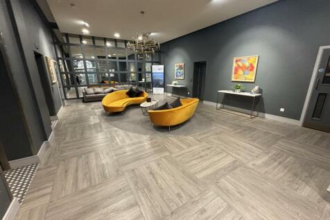 Foyer.jpeg