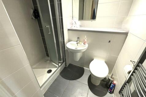 bathroom.jpeg