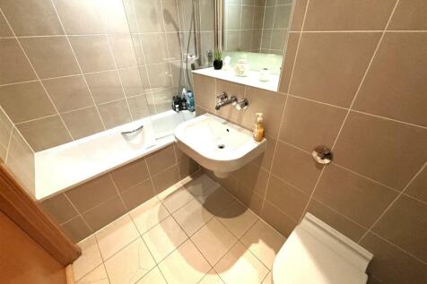 Bathroom.jpeg