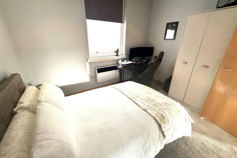 Bedroom 2.jpeg