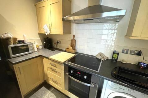 KITCHEN.jpeg