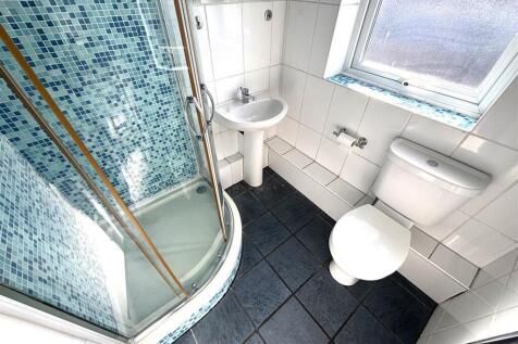 Shower Room.jpeg