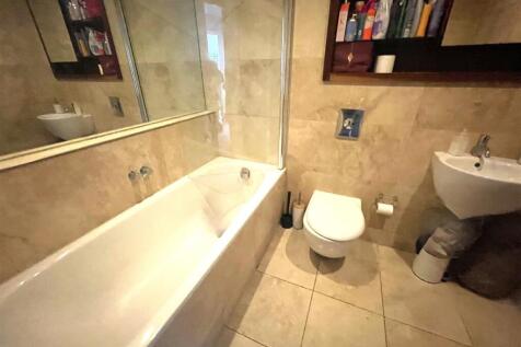 Bathroom.jpeg