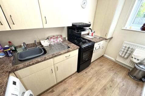 Kitchen reverse.jpeg