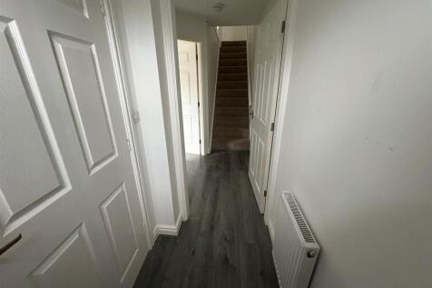 WhatsApp Image 2025-11-07 at 12.40.58_6e8fc0cc.jpg