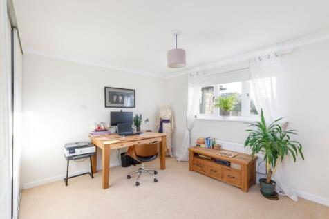 Property Image 28