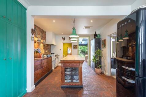 Property Image 8