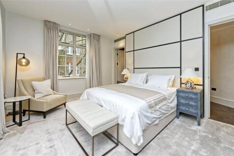 Principle Bedroom