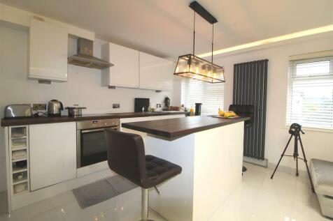 kitchen edit NEW.jpg