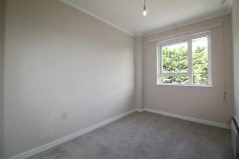 bedroom one.jpg