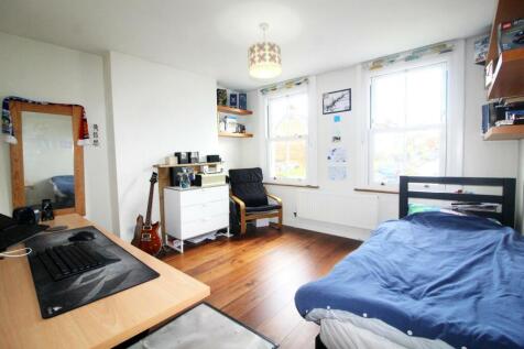 Bedroom 2 edit.jpg
