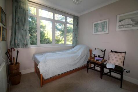 Bedroom 1 edit.jpg