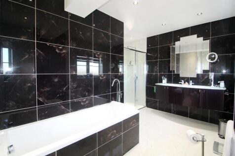 e Bathroom.jpg