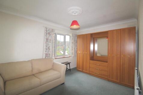 e Bedroom 2.jpg