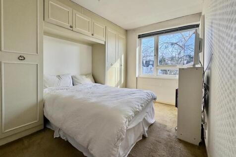 12 Bedroom 1.jpeg