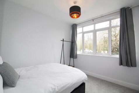 e Bedroom 2.jpg