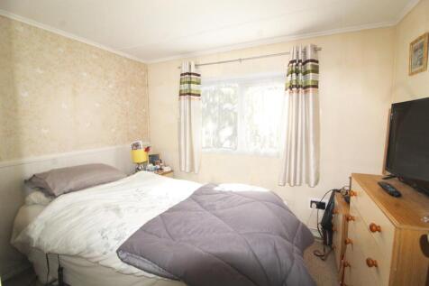 e Bedroom.jpg