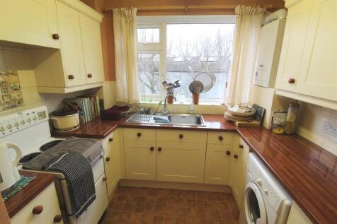 Kitchen NEW.jpg
