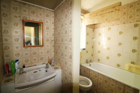 Bathroom edit.jpg