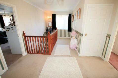 Half Galleried Landing