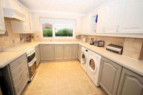View of Kitchen/Breakfast Room