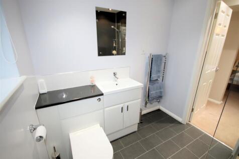 View of En-suite Shower Room 2